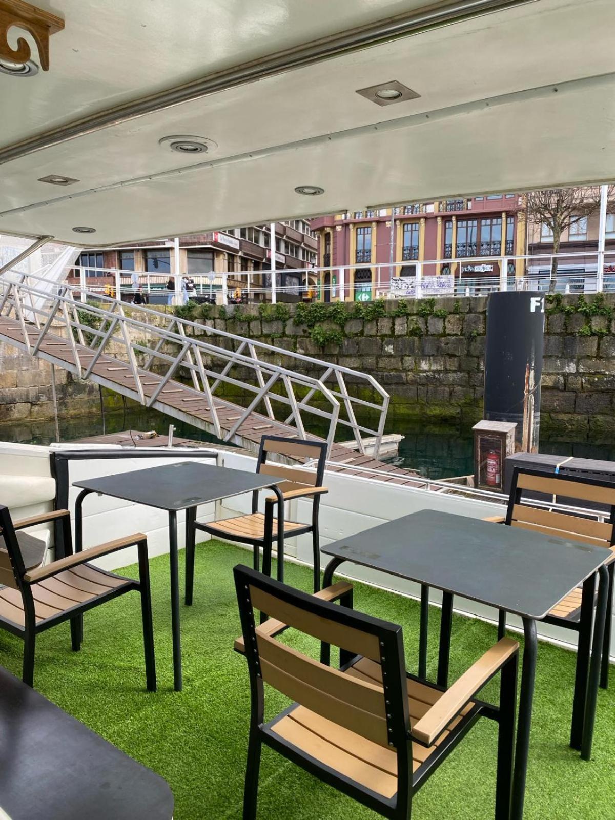 Yate En Gijon , Experiencia Unica B Hotel Ngoại thất bức ảnh