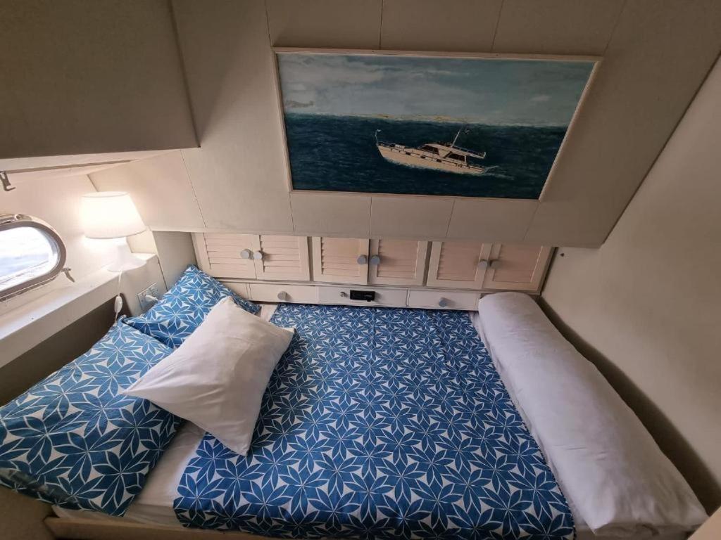 Yate En Gijon , Experiencia Unica B Hotel Ngoại thất bức ảnh